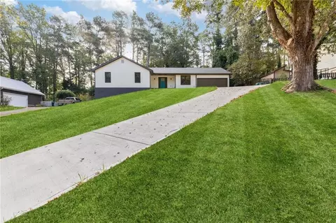 3846 Teresa Ter SW, Lilburn, GA 30047