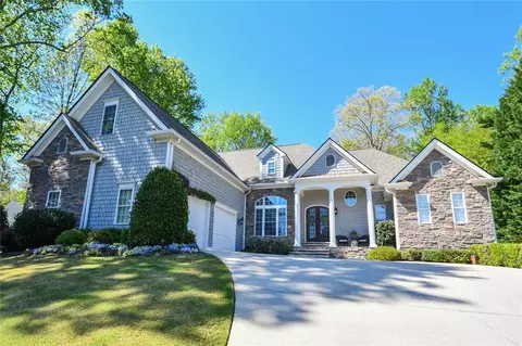 3036 Hickory Hills Dr, Gainesville, GA 30506