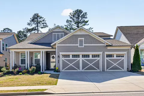248 Chatuge Dr, Hoschton, GA 30548