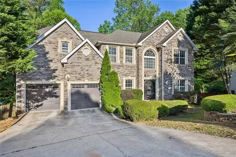 3697 Mortons Landing Dr, Ellenwood, GA 30294