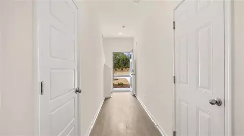 Entry Way - 206 Kenmore Cir, Perry, GA 31069 photo 2 of 4