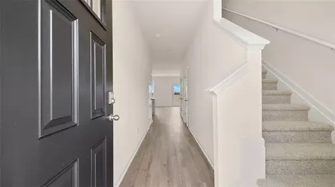 Entry Way - 206 Kenmore Cir, Perry, GA 31069 photo 1 of 4