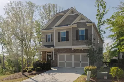 6363 Crosscreek Ln, Flowery Branch, GA 30542