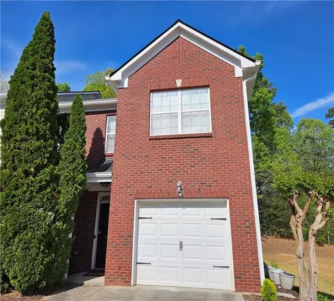 1098 Montague Place Ct, Lawrenceville, GA 30043