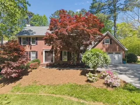 1825 Bridle Ridge Trce, Roswell, GA 30075