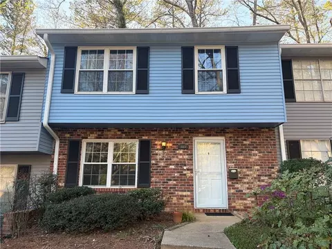 383 Leisure Ct SW, Marietta, GA 30064