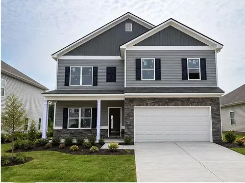202 Sycamore Dr, Calhoun, GA 30701