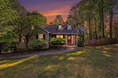 115 Oak Crest Ln, Dallas, GA 30132