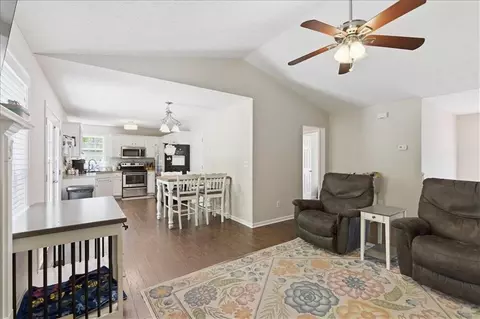 101 Brookcliff Ct, Temple, GA 30179 photo 3