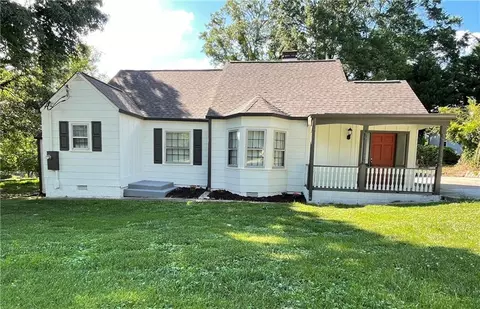 1093 Enota Ave NE, Gainesville, GA 30501