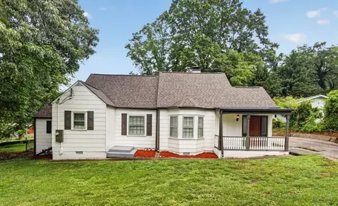 1093 Enota Ave NE, Gainesville, GA 30501