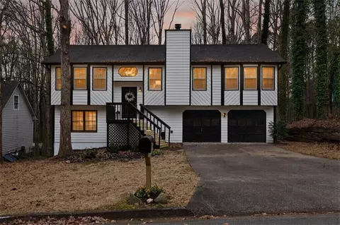 2444 Windridge Dr NE, Conyers, GA 30013