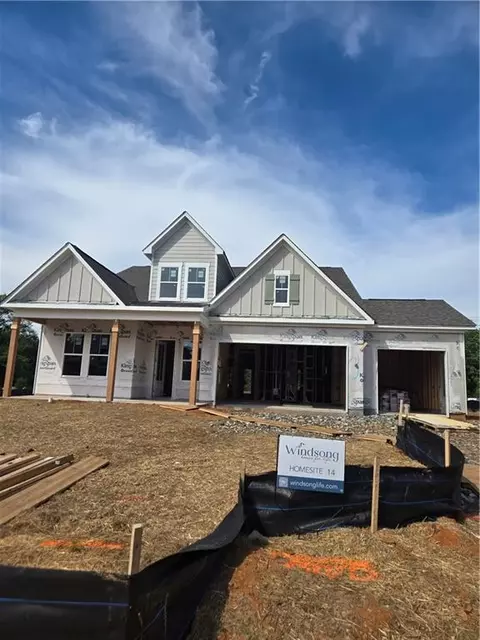 687 Crest Line Trl, Powder Springs, GA 30127