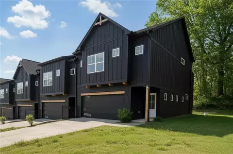 116 Waterview Ct, Waleska, GA 30183