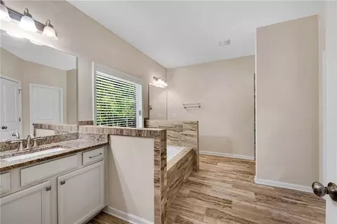 Bath - 2743 Bloom Cir, Dacula, GA 30019 photo 2 of 5