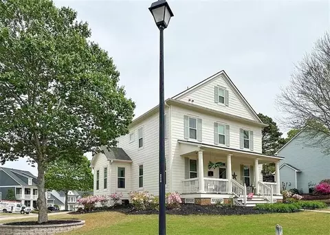 7306 Rocking Chair Ln, Hoschton, GA 30548