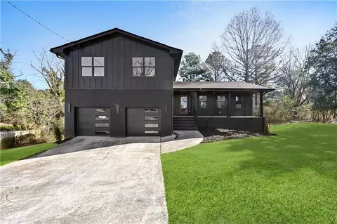 3689 Donavan Ct, Decatur, GA 30034