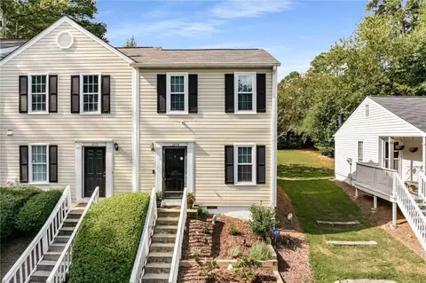 3374 Misty Harbour Trl, Atlanta, GA 30340