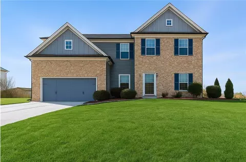 3181 Day Break Ln, Dacula, GA 30019