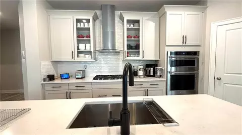 Kitchen - 367 Mcdaniel Pl, Canton, GA 30115 photo 3 of 9