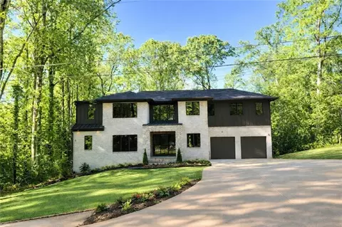 490 Timber Valley Rd, Atlanta, GA 30342