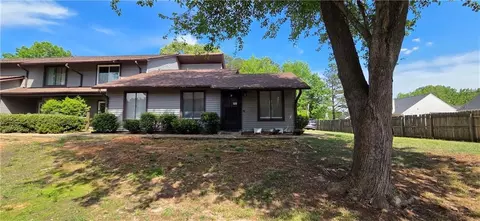 2717 Flintlock Pl, Austell, GA 30106
