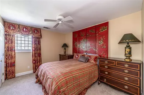 Bedroom - 320 E 3rd Ave E, Rome, GA 30161 photo 6 of 7