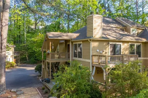 3028 Steeplechase Dr, Alpharetta, GA 30004