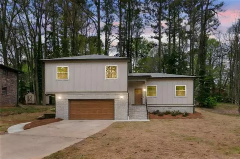 2911 Pine Valley Cir, Atlanta, GA 30344