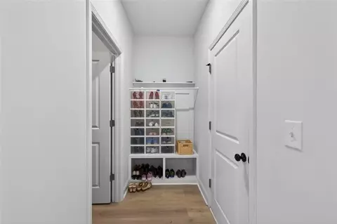 Entry Way - 593 Dunagan Ct, Winder, GA 30680 photo 2 of 4
