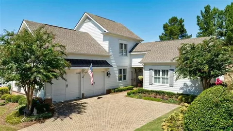 2033 Trimleston Rd, Statham, GA 30666