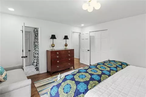 Bedroom - 112 Maple Dr, Cartersville, GA 30120 photo 7 of 13