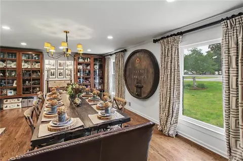 Dining - 112 Maple Dr, Cartersville, GA 30120 photo 5 of 11