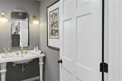 Bath - 112 Maple Dr, Cartersville, GA 30120 photo 1 of 14