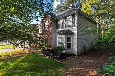 3234 Mineral Ridge Ln, Stone Mountain, GA 30087