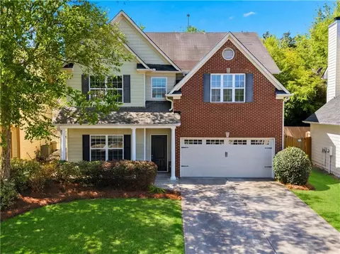 2611 Bald Cypress Dr, Braselton, GA 30517