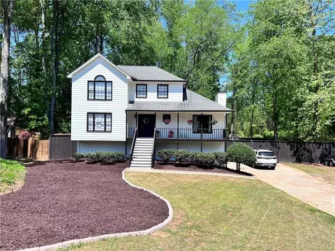 3003 Maple Ln, Alpharetta, GA 30009