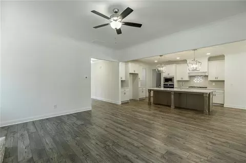 Living - 1210 Austin Rd, Winder, GA 30680 photo 6 of 6