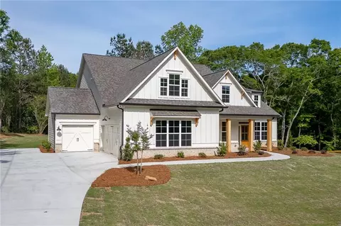 Exterior - 1210 Austin Rd, Winder, GA 30680 photo 2 of 9