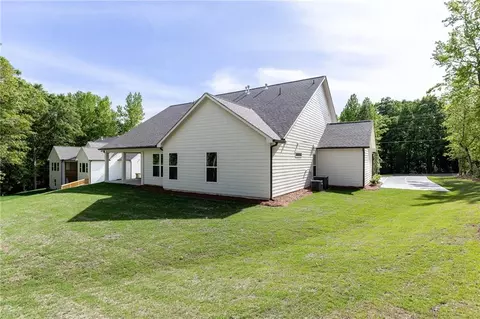 Exterior - 1210 Austin Rd, Winder, GA 30680 photo 8 of 9