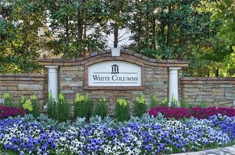 880 Hampton Bluff Dr, Milton, GA 30004 photo 2