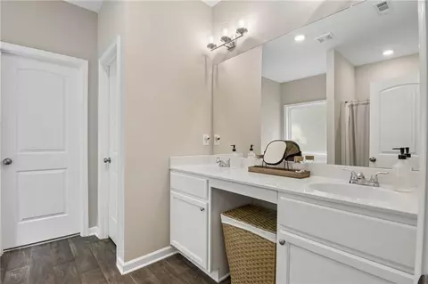 Entry Way - 540 Elder Rd, Winder, GA 30680 photo 8 of 10