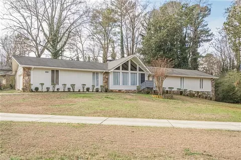 5681 Williams Rd, Norcross, GA 30093