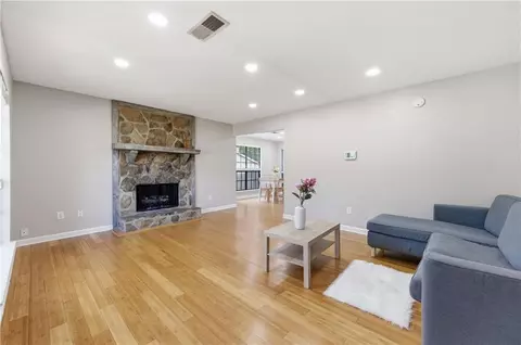 4971 Sharp Way, Duluth, GA 30096 photo 11