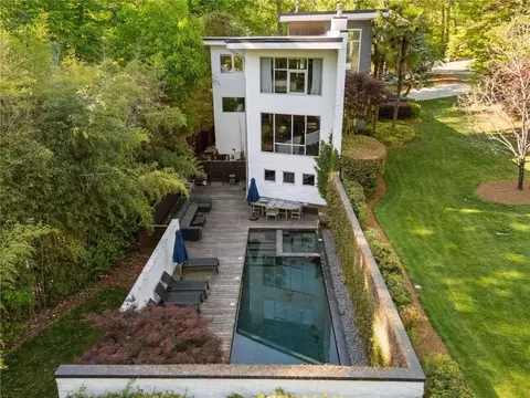 1960 Tall Tree Dr NE, Atlanta, GA 30324