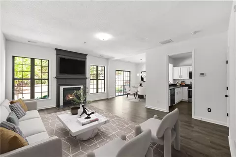133 Regent Pl, Woodstock, GA 30188