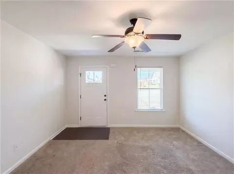 Living - 271 Stane Brook Ct, Jackson, GA 30233 photo 1 of 2