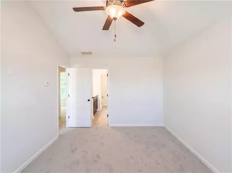 Bedroom - 271 Stane Brook Ct, Jackson, GA 30233 photo 3 of 5