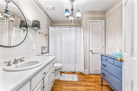 Bath - 3810 2nd Ave, Mansfield, GA 30055 photo 2 of 2