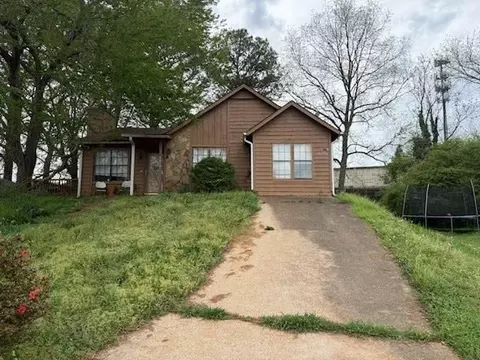 4817 Mainstreet Valley Trce, Stone Mountain, GA 30088